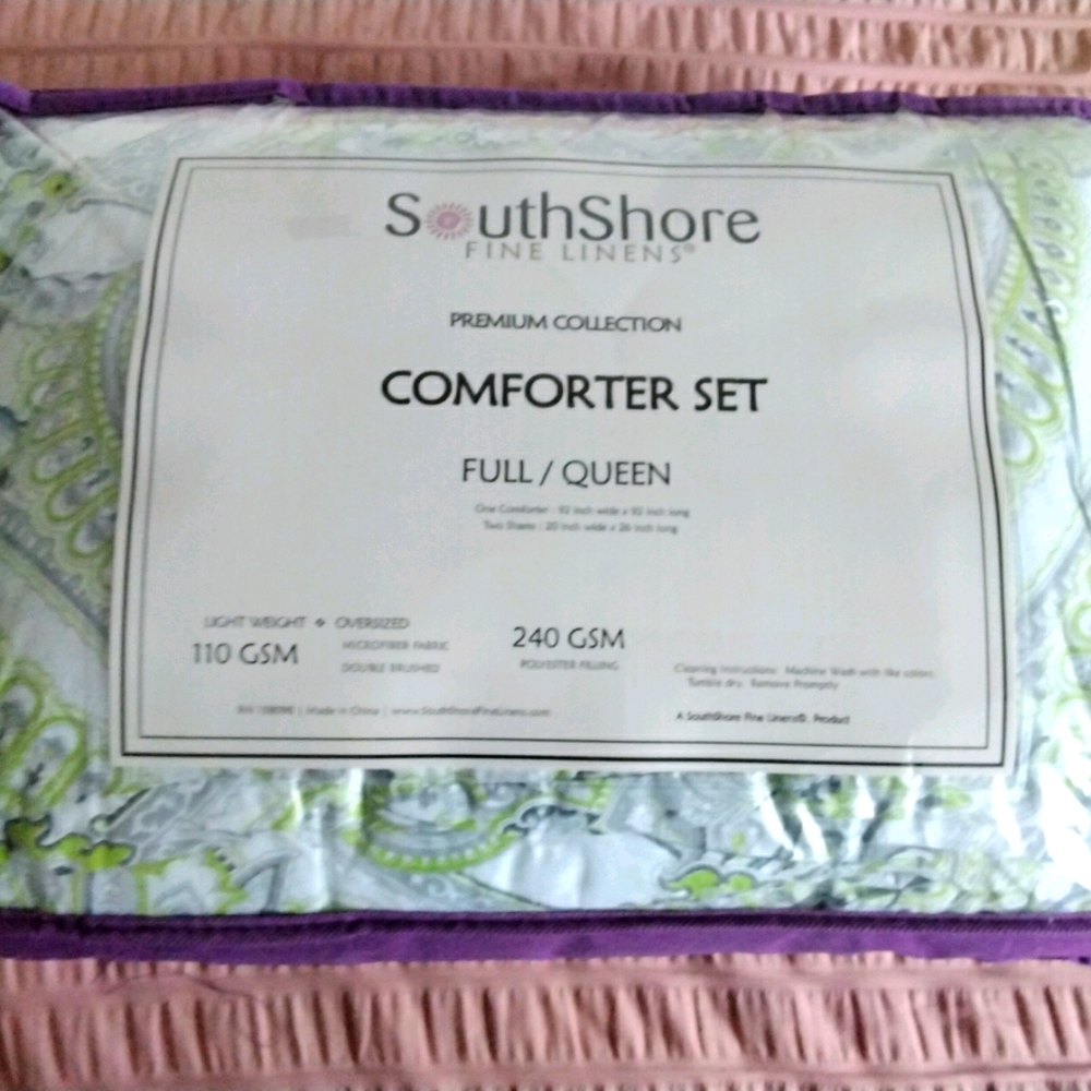 FULL- QUEEN COMFORTER SET,  BRAND NEW